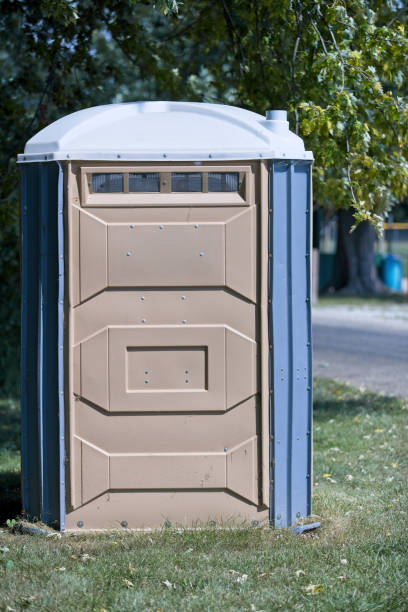 Portable Toilet Options We Offer in Marietta, OK